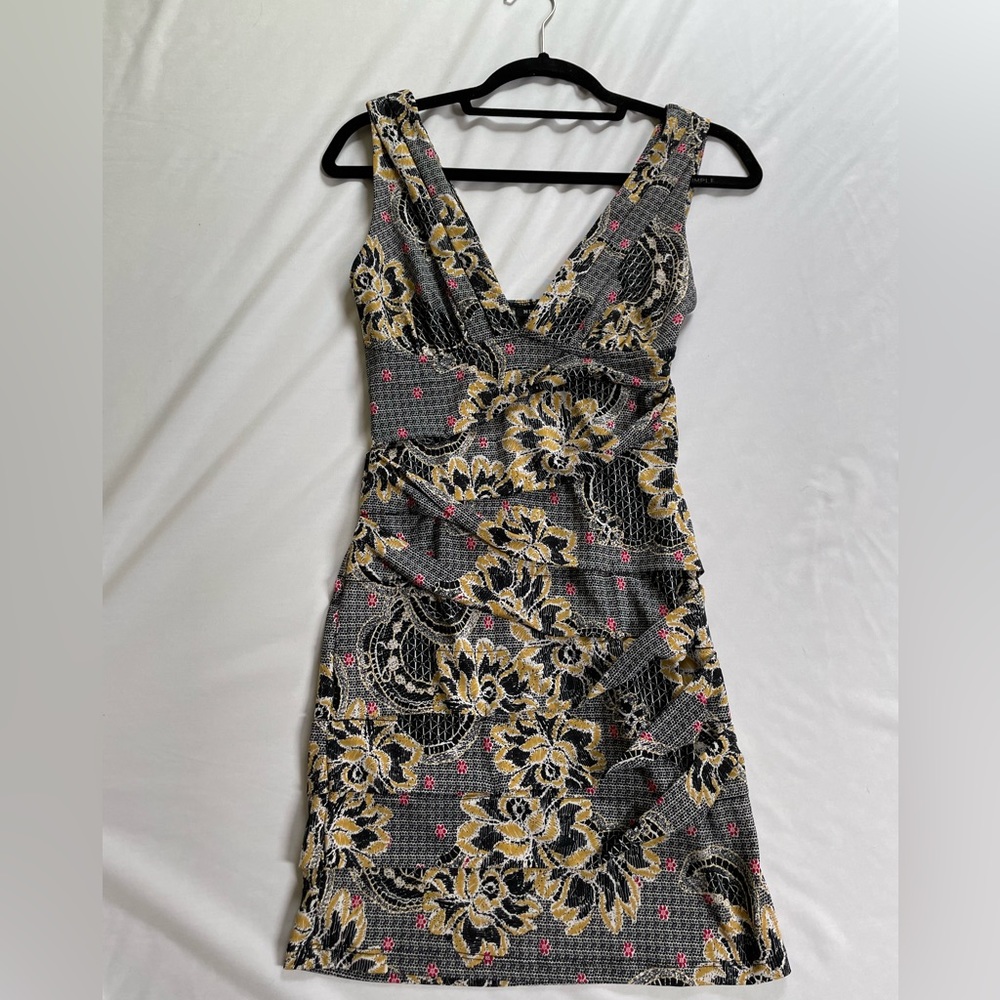 Form fitting NikiBiKi Dress